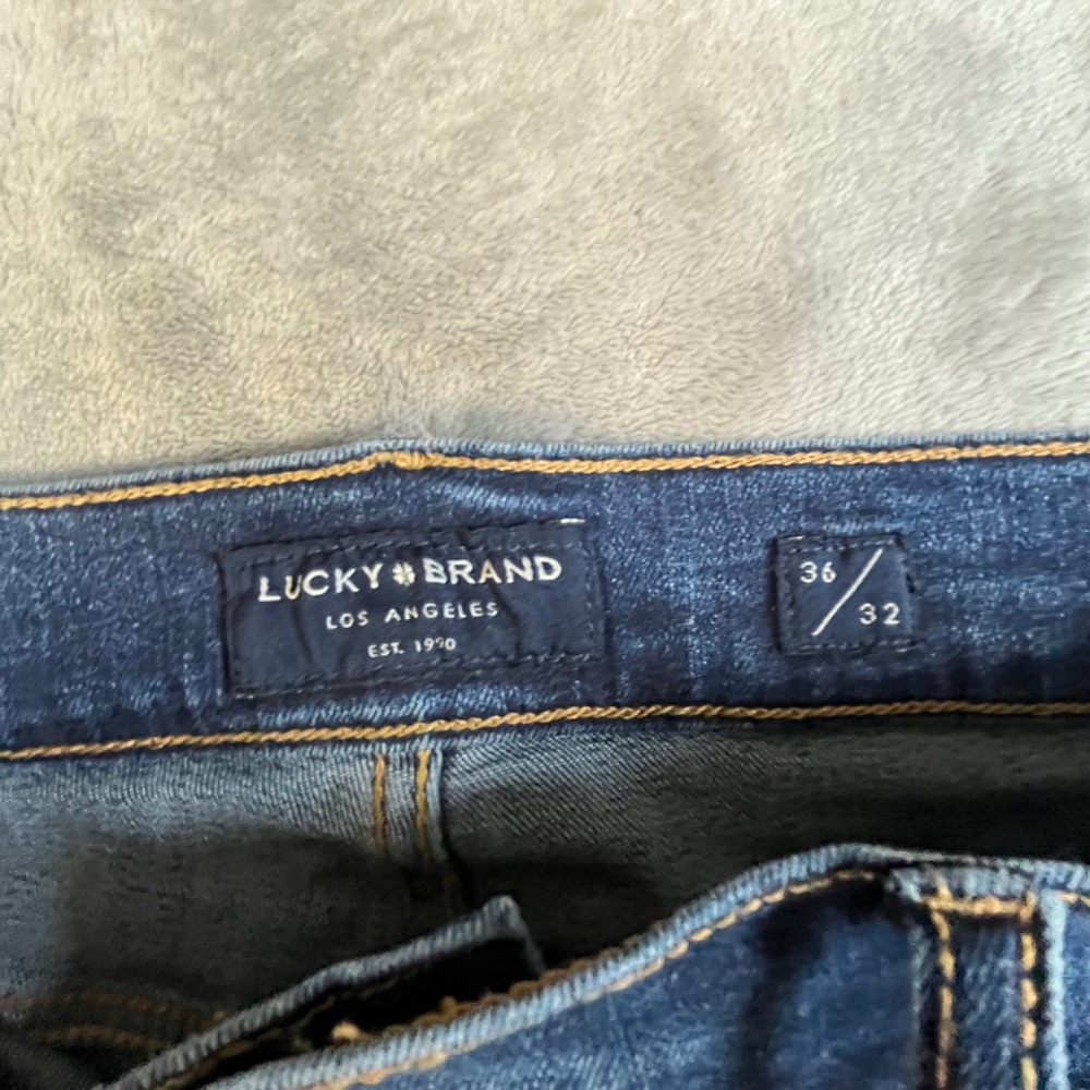 Lucky Brand 412 Athletic Slim Blue Jeans 36x32 (Meas. 39x32) Dark Wash 7MSC006 - Picture 4 of 9